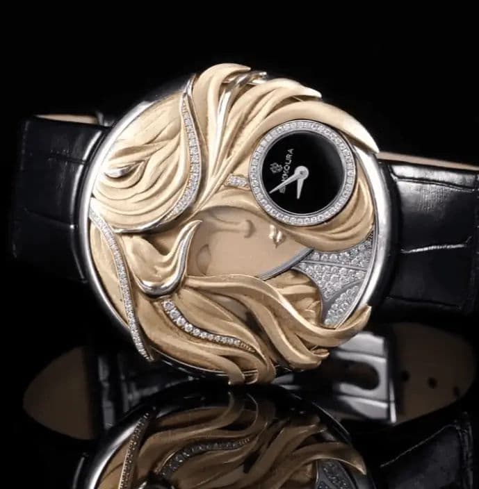 La Blonde Gallery Image 1